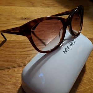 Nine West Sunglasses, style NW583S, NEW!